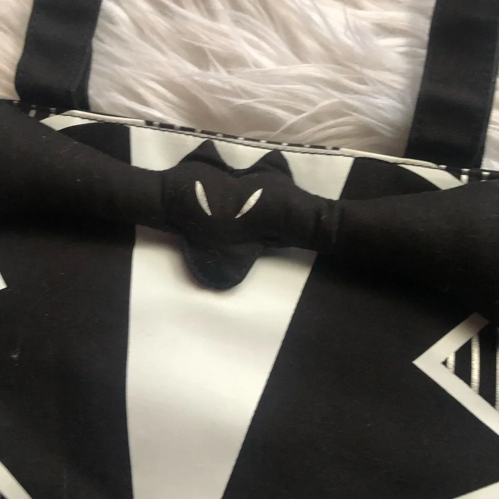 disneyland jack skellington tote
